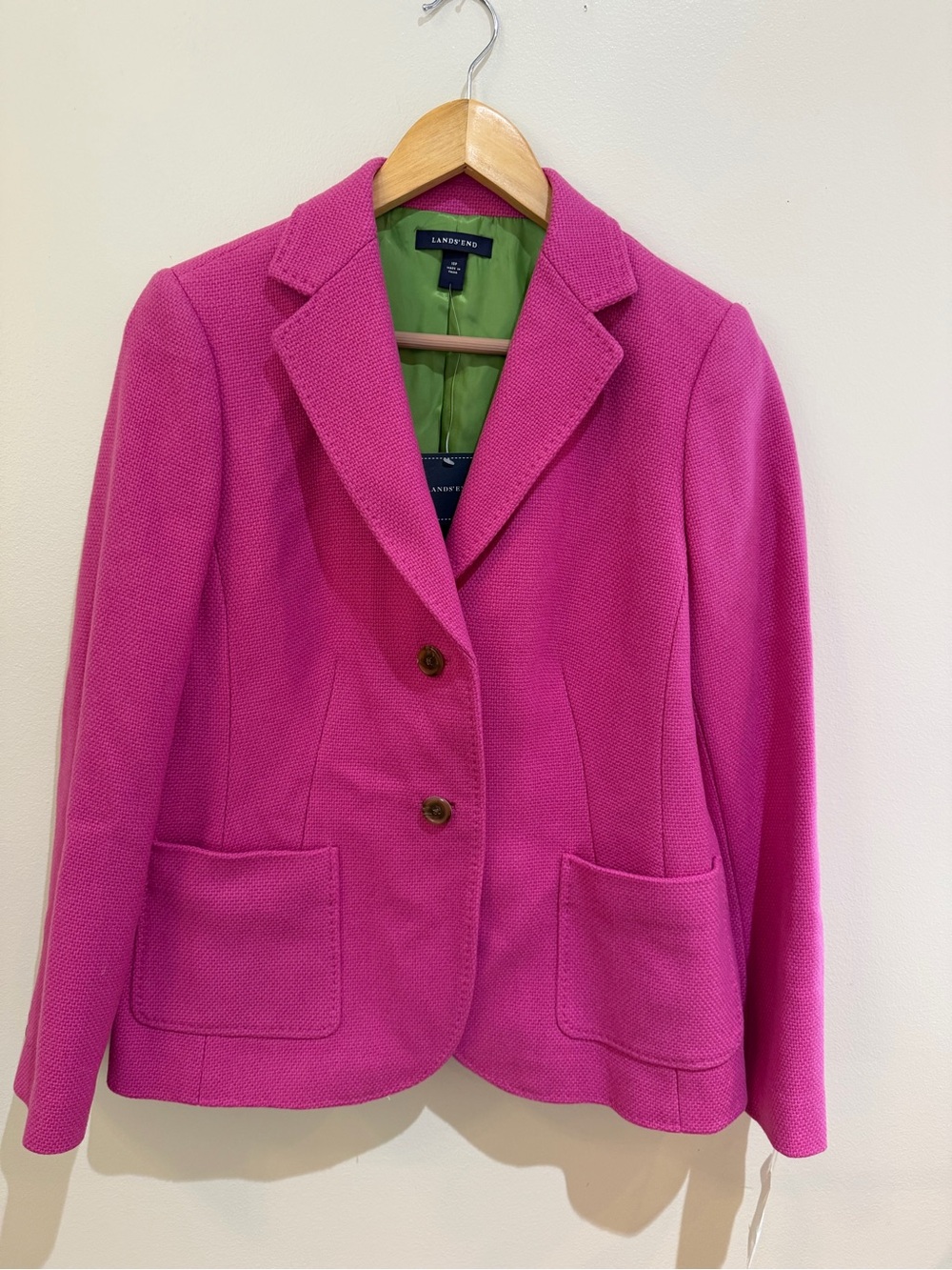 NWT Lands' End Bright Fuchsia Women's Blazer lined with green Size 10P
